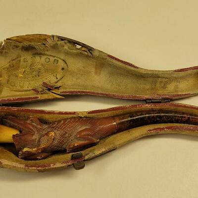 Lot 22: Antique Meerschaum Alligator Cheroot Holder in Original Wood Case