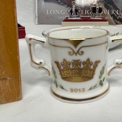 Commemoration  items from Buckingham Palace