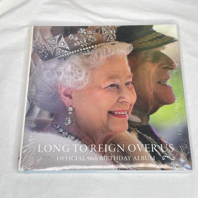 Commemoration  items from Buckingham Palace