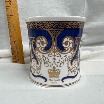 Commemoration  items from Buckingham Palace