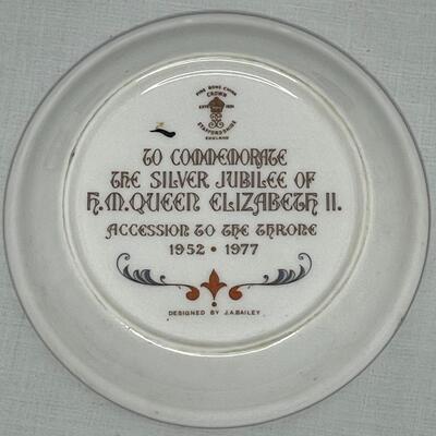 Commemoration  items from Buckingham Palace