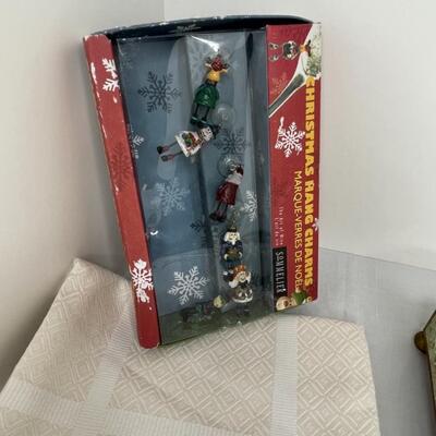 Christmas items, trinket boxes