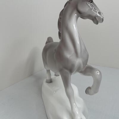 Noritake Nippon Toki Prancing Horse