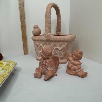 Faux tree, lemon plate, basket and 2 cherubs