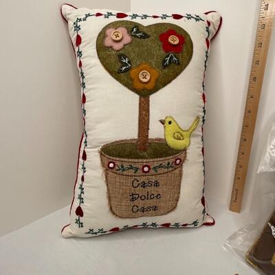 2 pillows