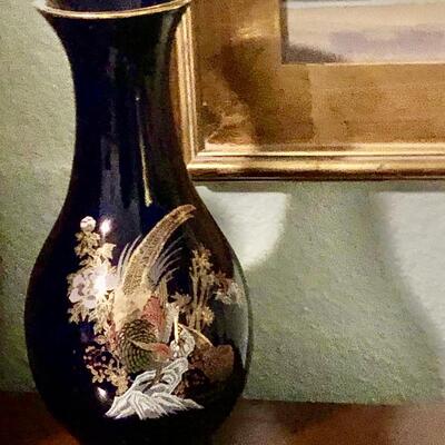 LOT 36:Japanese Vintage Blue Vase