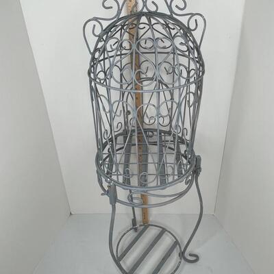 Metal Stand and birdcage