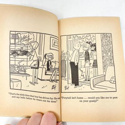 *1ST PRINTING* 1965 â€œPONYTAIL GALOREâ€ LEE HOLLEY CARTOON BOOK