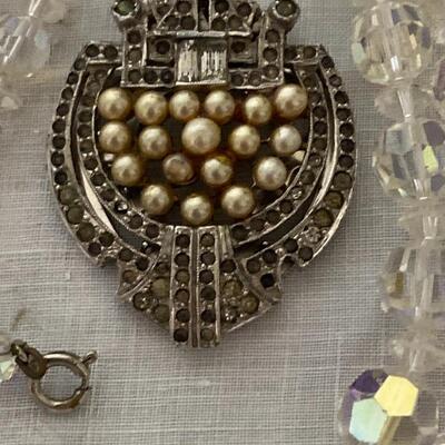 Collection of Vintage Rhinestone and Glass Pearl Jewelry