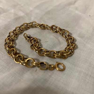 14 Karat Gold Chain Link Bracelet
