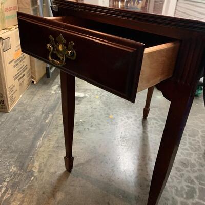 Pembroke accent table