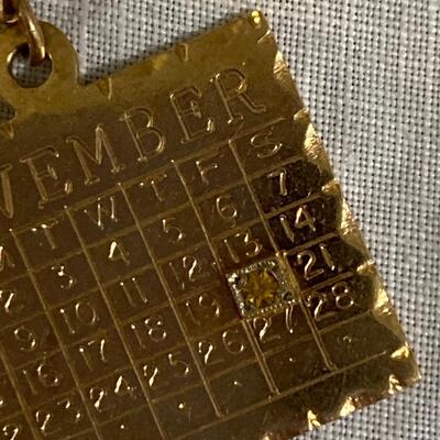 14 Karat Gold Sweet Sixteen Stick Pin Charm