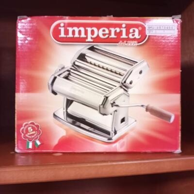 Imperia Pasta maker