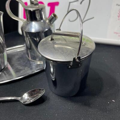 Cream and Sugar Set