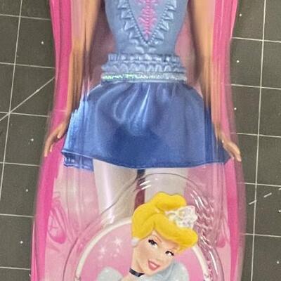 Disney Ballerina Princess Cinderella 