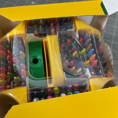 Crayola Ultimate Crayon Collection 