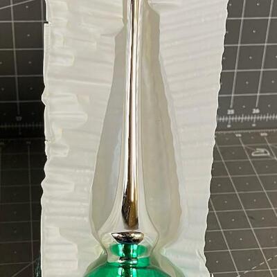 Visions Glass 11" Tree Topper GREEN 