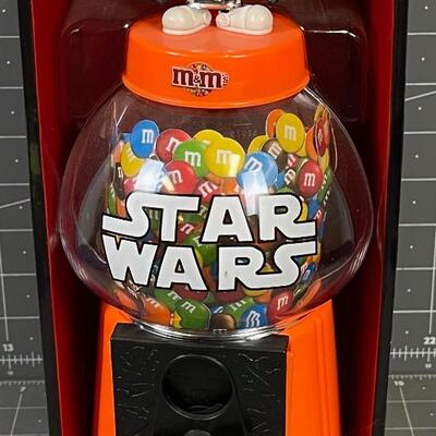 Star Wars Clone Trooper M & M Dispenser 