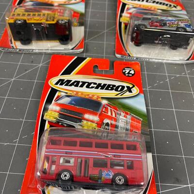 MATCHBOX (3) Vehicle Buses and Van 