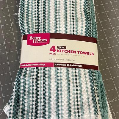 Teal Kitchen Towels NEW package of 4 