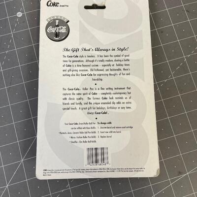 Coca-Cola Collectors PEN In Tin New 