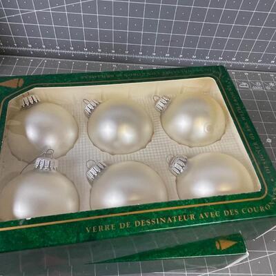 2 sets of White Satin Christmas Ornament, Like New 