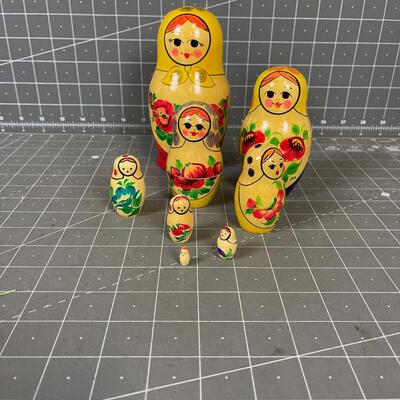 Russian Nesting Dolls 8 Matryoshka