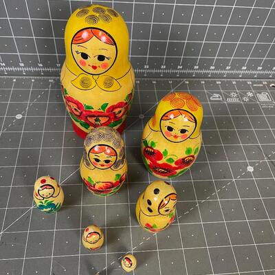 Russian Nesting Dolls 8 Matryoshka
