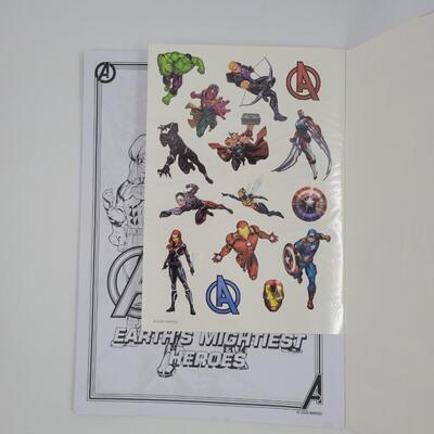 AVENGERS ACTIVITY BOOK / TATTO0 - NEW