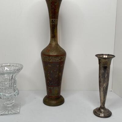 3 Vases