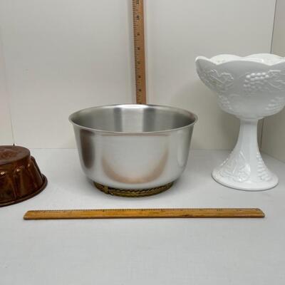 Vase, bowl, mold