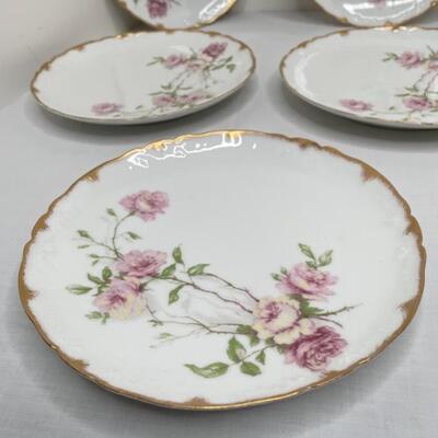 Vintage 8 Dessert/Salad Plated