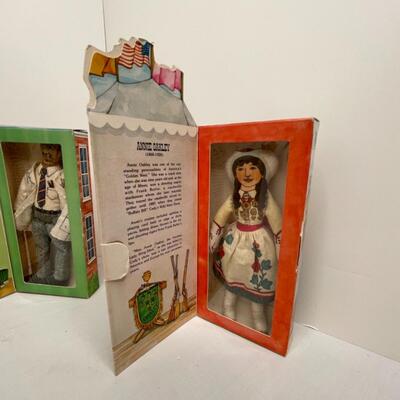 Hallmark cloth Dolls