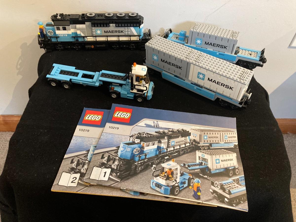 LEGO Toys Retired Lego Maersk Train Set (10219) with Instructions |  EstateSales.org