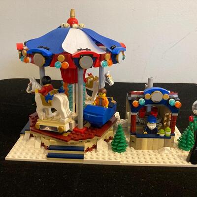 LEGO Carousel Set