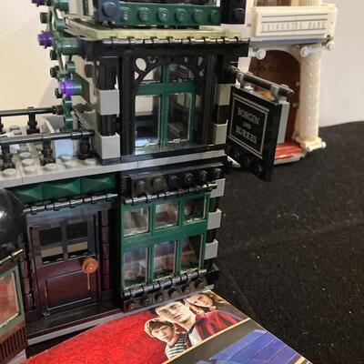 LEGO 10217 Harry Potter Diagon Alley With Instructions