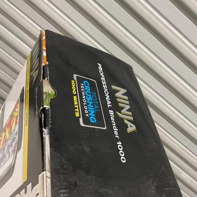 Ninja Professional Blender, New in Box