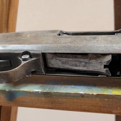 Lot 27: Vintage WINCHESTER Model 12 16-Gauge Pump Action Shotgun with Cutts Compensator Choke Tubes Lyman Gun Sight Corp