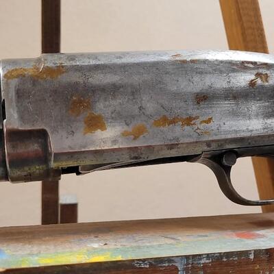 Lot 27: Vintage WINCHESTER Model 12 16-Gauge Pump Action Shotgun with Cutts Compensator Choke Tubes Lyman Gun Sight Corp