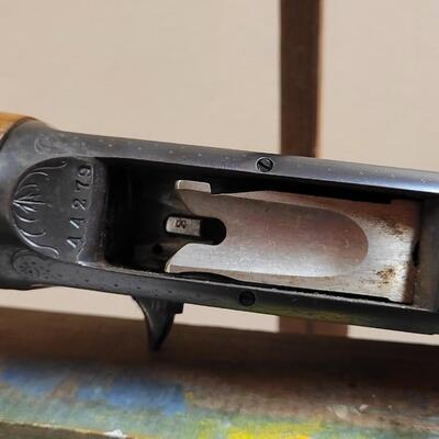 Lot 28: Vintage REMINGTON Model 11 Bowning AUTO 5 Semi Automatic Shotgun