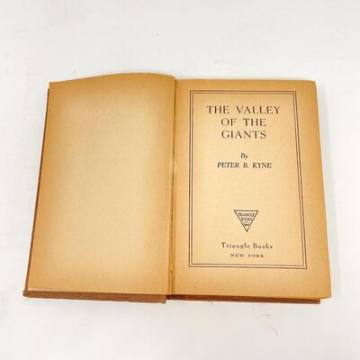 1918 â€œTHE VALLEY OF THE GIANTSâ€ BY PETER B. KYNE HARDBACK BOOK