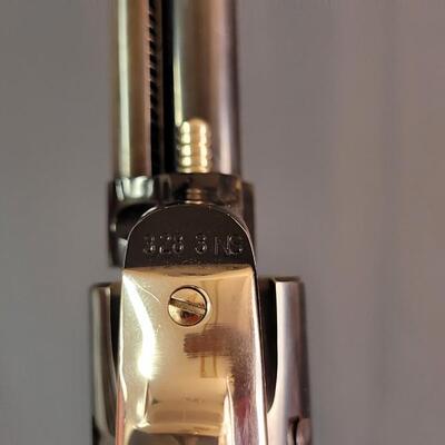 Lot 31: Vintage COLT Single Action Frontier Scout .22 LR Revolver w/ Original Presentation Case