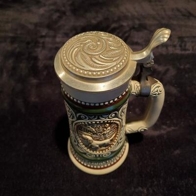 Avon Beer Stein 1978 The Strike... Rainbow Trout. At Point...English Setter.