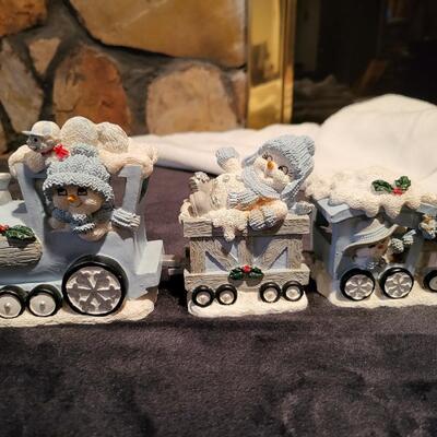 Vintage Encore Snow Buddies Train Set