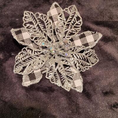 Silver Bow Ornaments