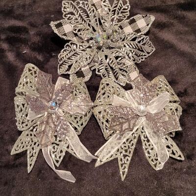 Silver Bow Ornaments