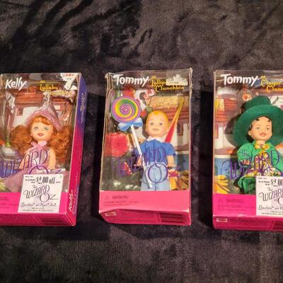 Barbie The Wizard Of Oz: Tommy and Kelly as Munchkins