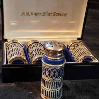 AB Roger's Silver Company Silver Plated Shakers