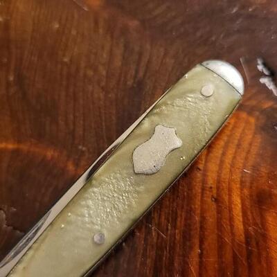 Lot 35: (3) Vintage Assorted Pocketknives
