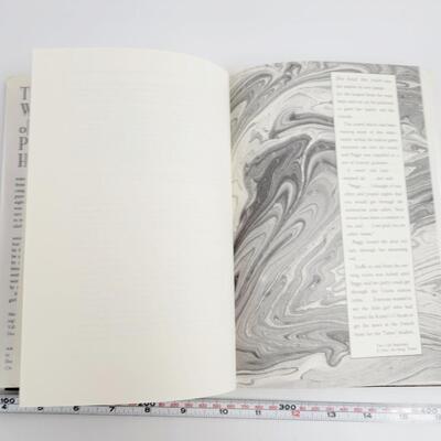 THE WARS OF PEGGY HULL - SIGNED? HARDBACK BOOK